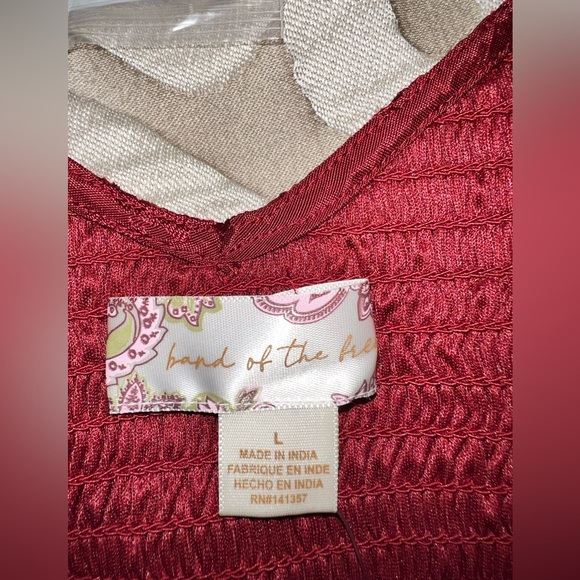 Band of the Free LEA RHUBARB SMOCKED
CROP TOP, size Large - Picture 9 of 12